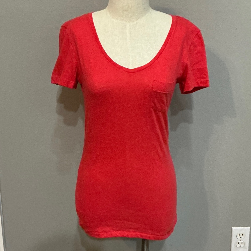 PINK Victoria's Secret Red Scoop Neck Tee